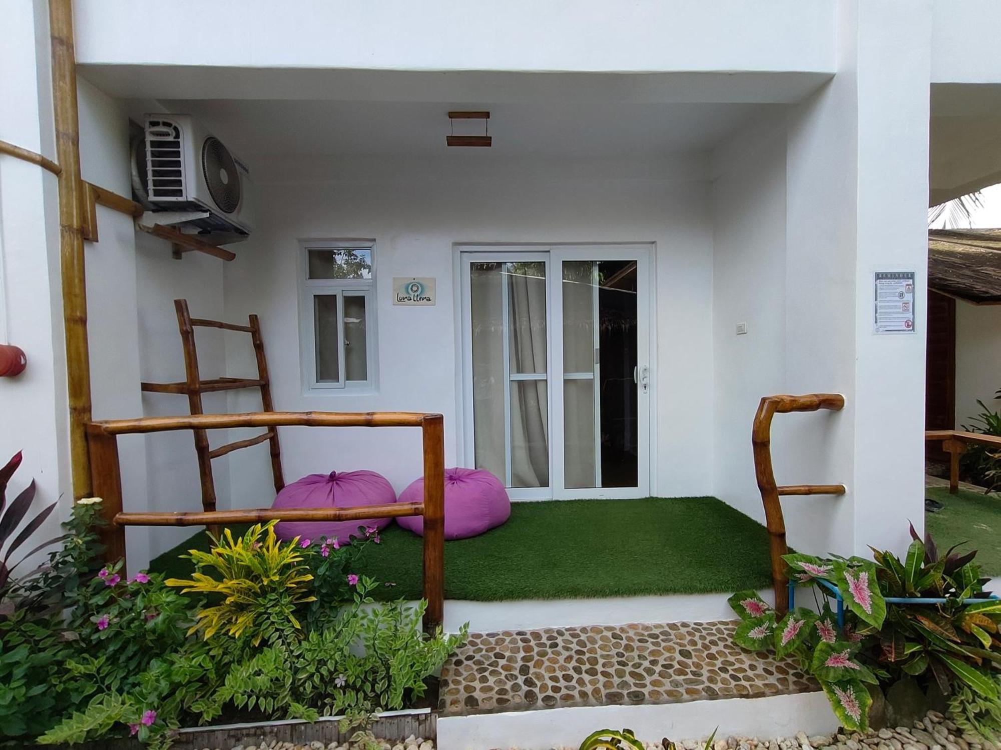 Lunazul Guesthouse San Vicente  Zewnętrze zdjęcie