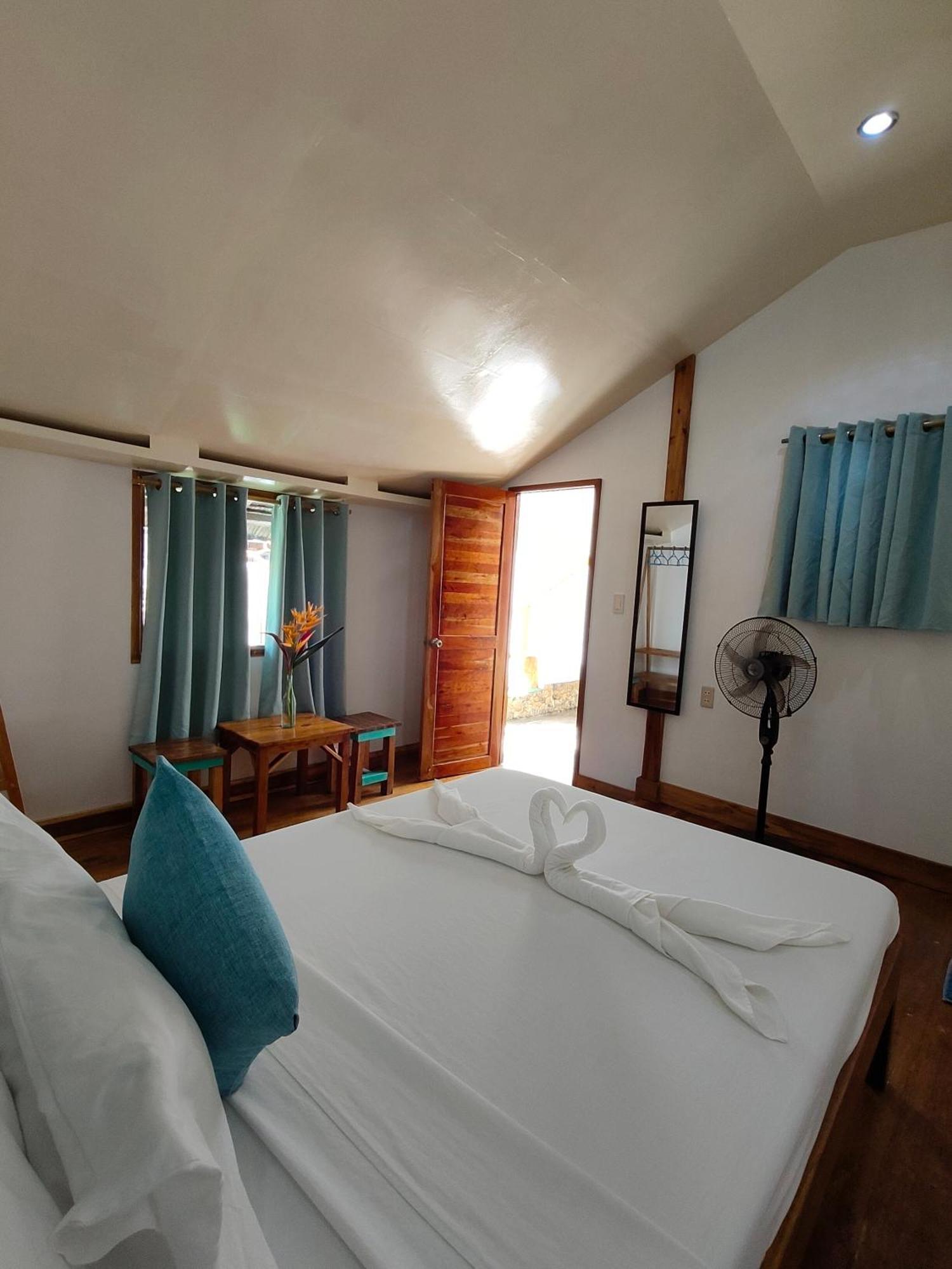 Lunazul Guesthouse San Vicente  Zewnętrze zdjęcie