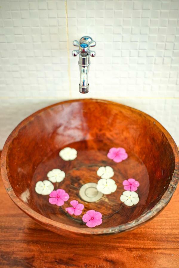Lunazul Guesthouse San Vicente  Zewnętrze zdjęcie